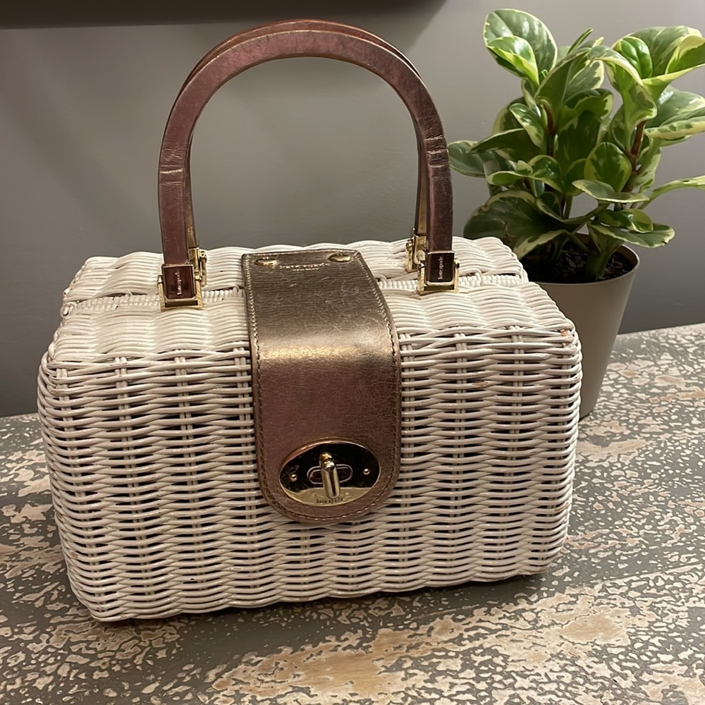 🍉 KATE SPADE PURSE 👜 - Picture 7 of 16
